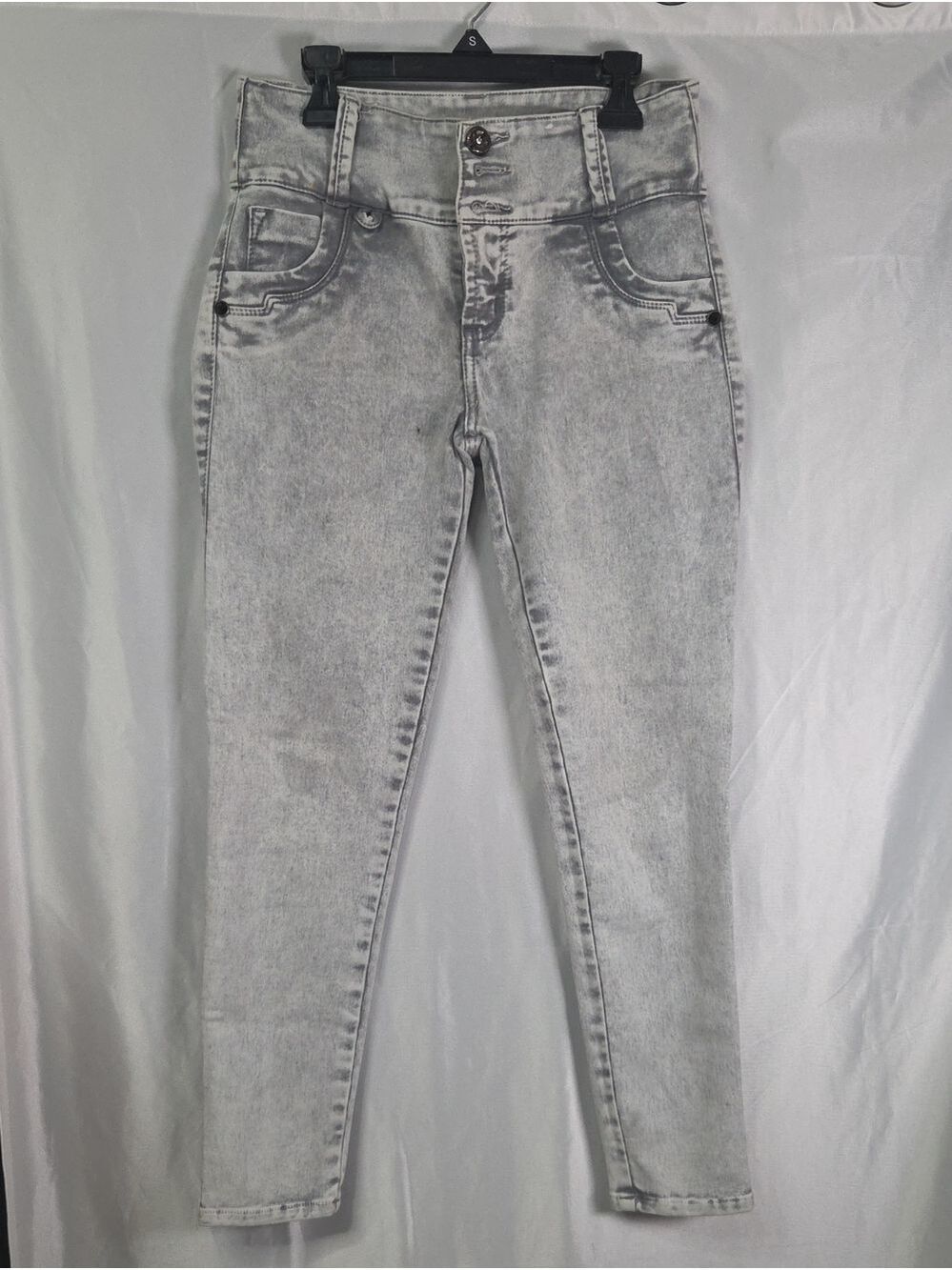 High-Rise Light Gray Skinny Jeans for Junior Size 5[1790].